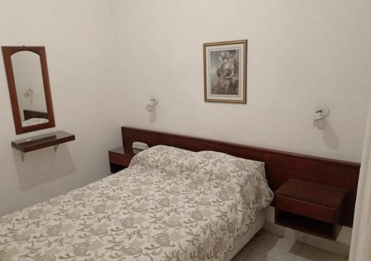 Nuevo Hotel Bristol Сантьяго-дель-Эстеро Экстерьер фото